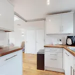 Luxury Corner - La Reserve Knightsbridge
