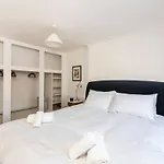 Idyllic Mews Apartment In Fantastic Location!