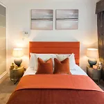 5Bedroom-Centralac-Selfridges-Mayfair-Marylebone-Bakerstreet-Oxfrodstreet-Bondstreet-Modern Luxuryvilla