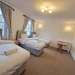 Baker Street Residences