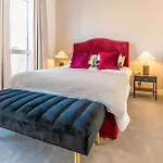 London Oasis - Spacious 4 Bedroom House