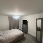 2 Bed Luxury Apartment