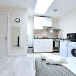 Central London Apartment Seven Sister