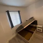 Cosy Self Contained Studio Flat