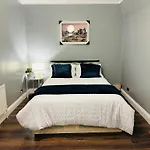 1 Bedroom 1 Living-Room In King\'S Cross