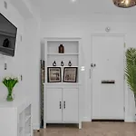 Mysquare Modern One Bed Serviced Apartment In Chelsea