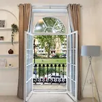 Regent\'S Square Charming Flat