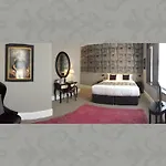 The One Tun Pub & Rooms