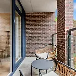 Modern 2-Bed Apartment In Stratford