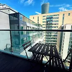 Canary Wharf - Luxury Apartments