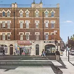 Central London- 1 Bed Apartment