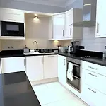 4Million Pound Beautiful Mayfair House By Park Lane With Private Roof Terrace