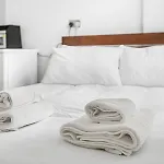 Cozy Brand New Studio In Hampsted Pass The Keys