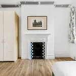 Spacious Cozy Flat West Hampsted Pass The Keys