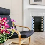 Spacious Cozy Flat West Hampsted Pass The Keys