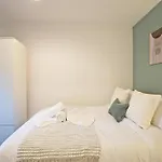 Imperial New Road Whitechapel Apartment