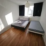 Convenient City Apartment Near Kings Cross
