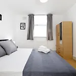 Cozy Apartment In Kensington