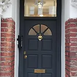 Modern And Cosy 2 Bedroom Flat In Notting Hill
