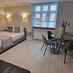 Aspen Hotel