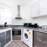 Cozy 2 Bedroom Near Old Street Station