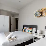 Superb Apartments Opposite Edgware Road Station