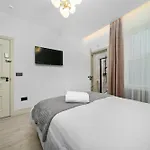 Nine Elms Modern Studio Apartments
