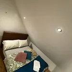 Cozy Rooms Near Central London