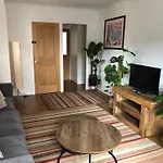 Cosy Kings Cross Apartment, Central London, Just 8 Mins Walk To Kings Cross St Pancras Station