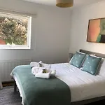 Cosy Kings Cross Apartment, Central London, Just 8 Mins Walk To Kings Cross St Pancras Station