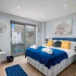 Nottinghill On River Luxe Flat With Balcony