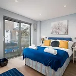 Nottinghill On River Luxe Flat With Balcony