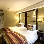 Grand Royale Hyde Park
