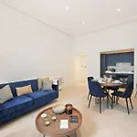 The Luxe Sanctuary - La Reserve Knightsbridge