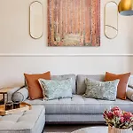 Stylish 2Br Flat With Terrace In North Kensington