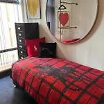 Luxury Designer Apartment River View Of Parliament Westminster Big Ben.