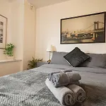2 Bed Camden Town Sec To Tube