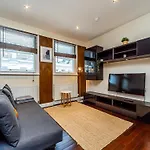 Museum Stay - Central London