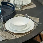 Paddington Prime Tourist Entire 1 Bed Flat For 4