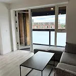 One Bedroom Flat - Zone 2 London