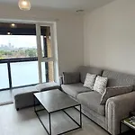 One Bedroom Flat - Zone 2 London
