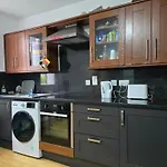 Whole Apartment In City Centre London