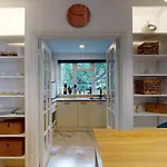 Superior 1 - Bed Apartment In Maida Vale
