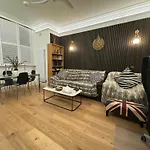 The Gg Luxury Apartment - Gledhow Gardens South Kensington By Wild Boutique Luxury Apartments