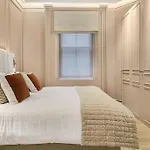 Ultra Luxury Holland Park Residence