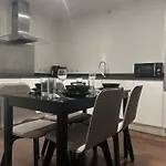 A Beautiful Two Bedroom Two Bathroom Apartment, A Few Minutes From The Iconic 02 Arena