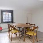 Georgian Townhouse With Sun Terrace & Garden