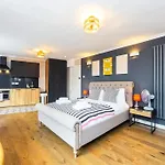 Cosy Modern Studio In The Heart Of Balham