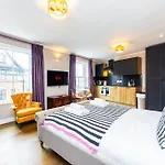 Cosy Modern Studio In The Heart Of Balham