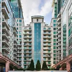 2 Bed Riverside Flat With Breath Taking Views